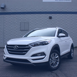 2016 Hyundai Tucson Eco review: Hyundai's new compact SUV is a solid  choice, just not in this trim - CNET